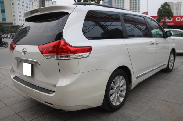 Toyota Sienna TOYOTA SIENNA sx 2012, đk 2013