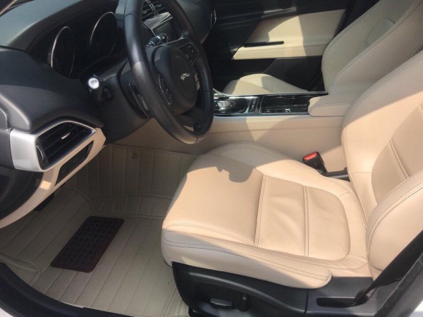 Jaguar JAGUAR XE PRESTIGE sx 2015, đk 2016
