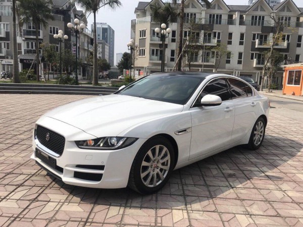 Jaguar JAGUAR XE PRESTIGE sx 2015, đk 2016