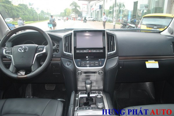 Toyota Land Cruiser Toyota Land Cruiser V8 5.7 2016 nhập Mỹ.