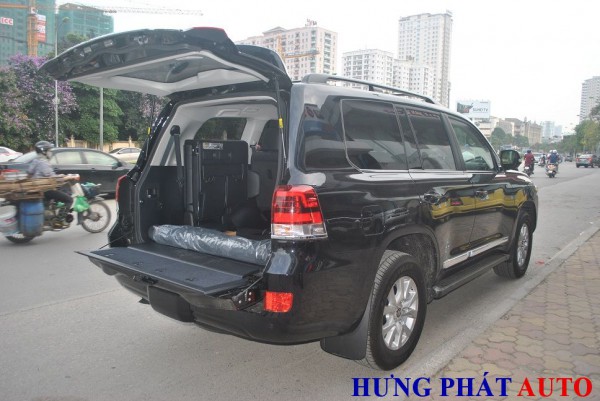 Toyota Land Cruiser Toyota Land Cruiser V8 5.7 2016 nhập Mỹ.