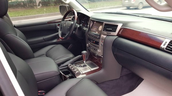 Lexus LX 570 Bán Lexus LX570 màu đen nhập mỹ 2014