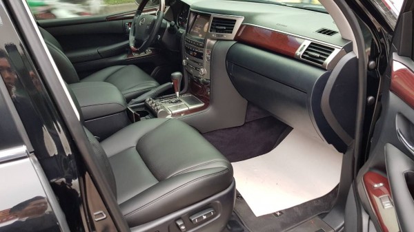 Lexus LX 570 Bán Lexus LX570 màu đen nhập mỹ 2014
