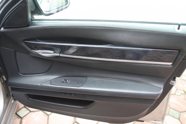 BMW 750 BMW 750li nhập khẩu nguyên chiếc tại Đức