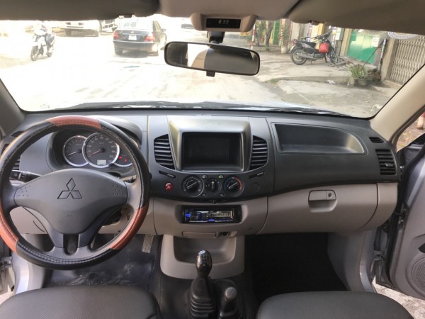 Mitsubishi Triton Bán xe Mitsubishi Triton máy Xăng,2014