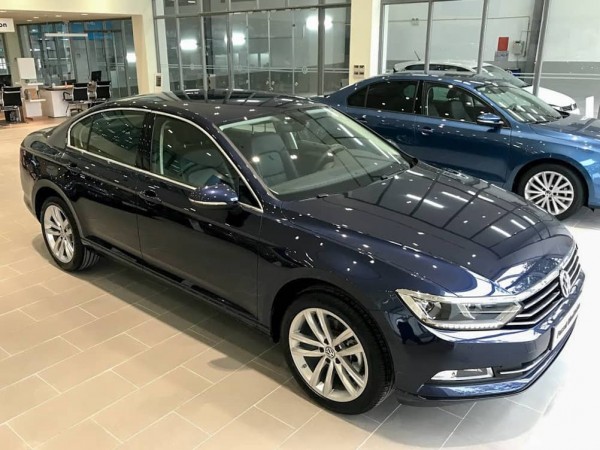 Volkswagen Passat Volkswagen là một trong những hãng xe