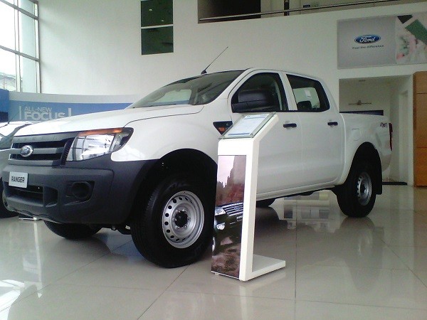 Ford New Ranger 2 Cầu