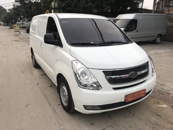 Hyundai Starex Bán starex 3 chỗ,900kg đời 2008 số sàn