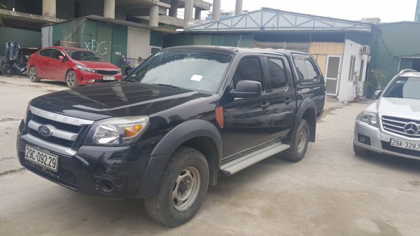 Ford Ranger Bán Ford Ranger XL màu đen 2011