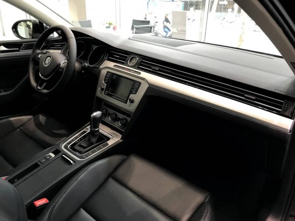 Volkswagen Passat Volkswagen là một trong những hãng xe