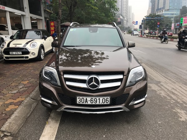 Mercedes-Benz GLK 250 2015 màu nâu
