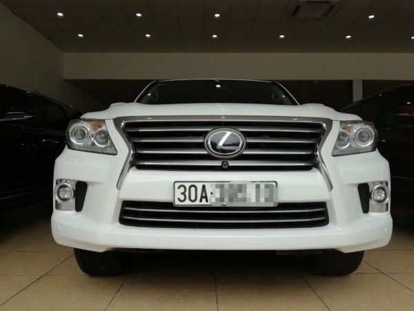 Lexus LX 570 Bán Lexus LX570 nhập Mỹ,màu trắng 2015