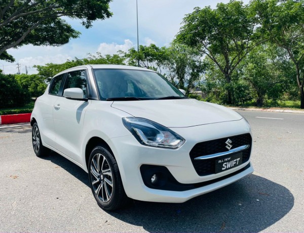 Suzuki Swift Suzuki Swift nhập khẩu / 0934305565