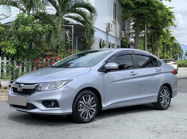 Honda City Top 2019 tự động màu bạc