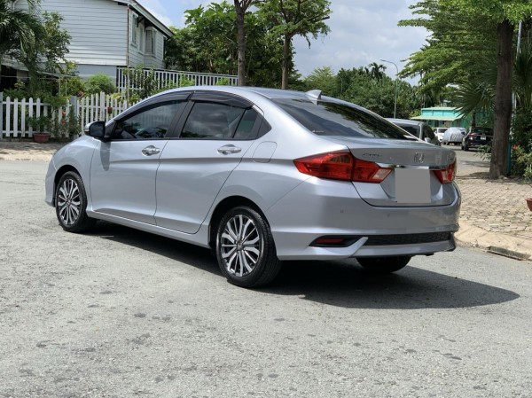 Honda City Top 2019 tự động màu bạc