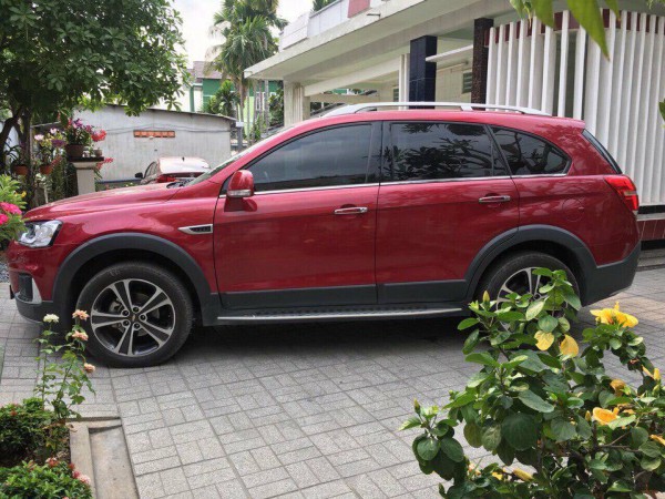 Chevrolet Captiva 2016 LTZ, tự động, màu đỏ