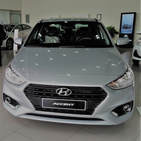 Hyundai Accent MT Base, đủ các màu, trả góp tối ưu