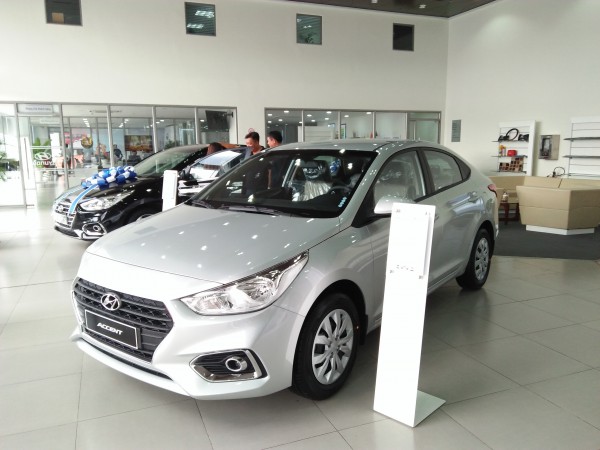 Hyundai Accent MT Base, đủ các màu, trả góp tối ưu