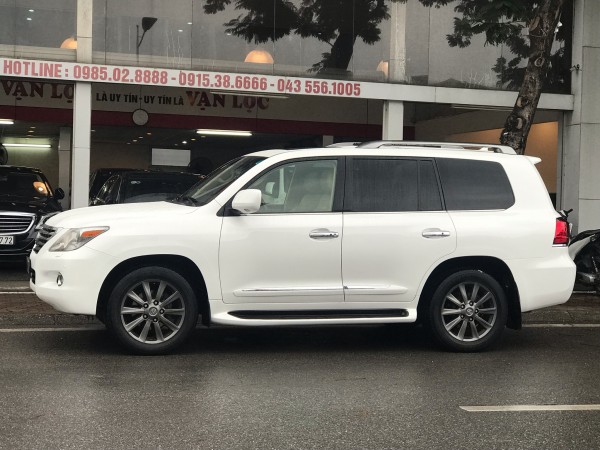 Lexus LX 570 2009 trắng