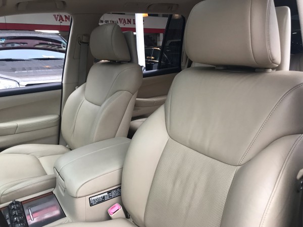 Lexus LX 570 2009 trắng