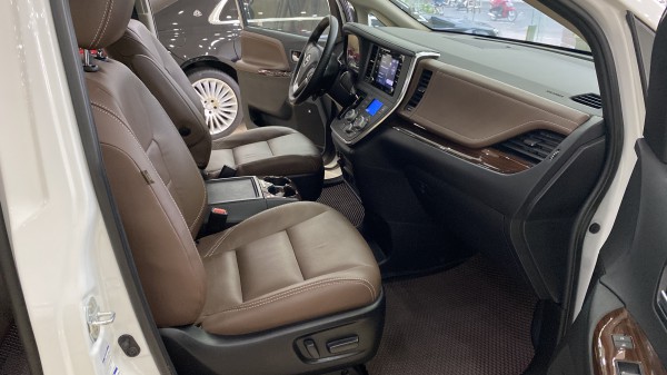 Toyota Sienna Toyota Sienna 3.5 Limited Nhập Mỹ 2019