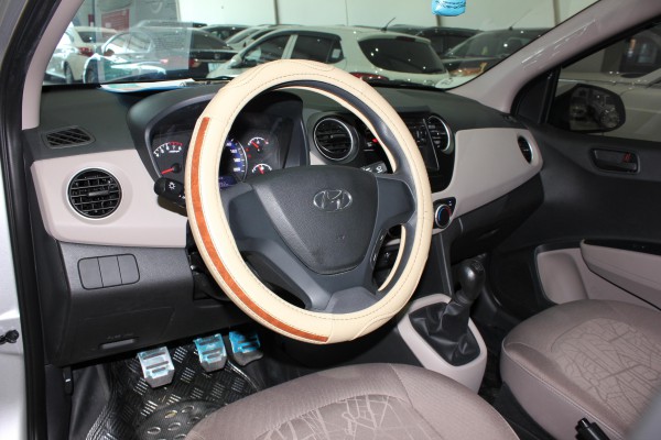 Hyundai i10 2019 1.2 MT, xe như mới, bảo hành hãng