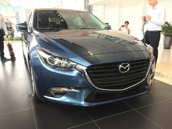 Mazda 3 Mazda 3 2017 đủ màu, có xe giao ngay.