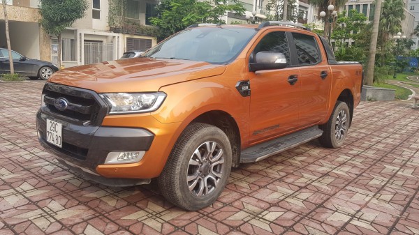 Ford Ranger Bán Ford Witrack 3.2 màu cam 2017