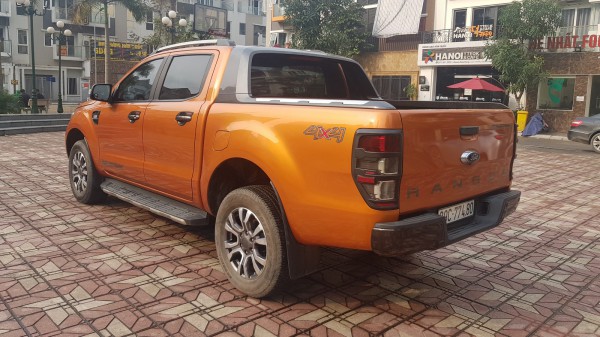 Ford Ranger Bán Ford Witrack 3.2 màu cam 2017