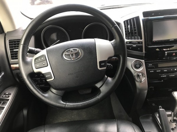 Toyota Land Cruiser Toyota Landcruiser VX 2015 đăng ký cty