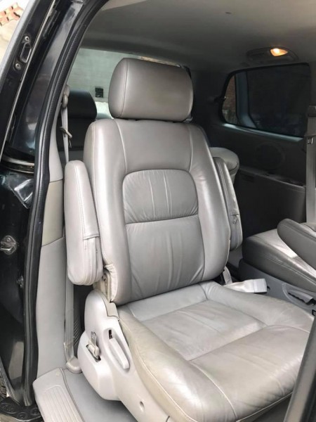 Kia Carnival Bán xe Kia Canival 2005, số tự động