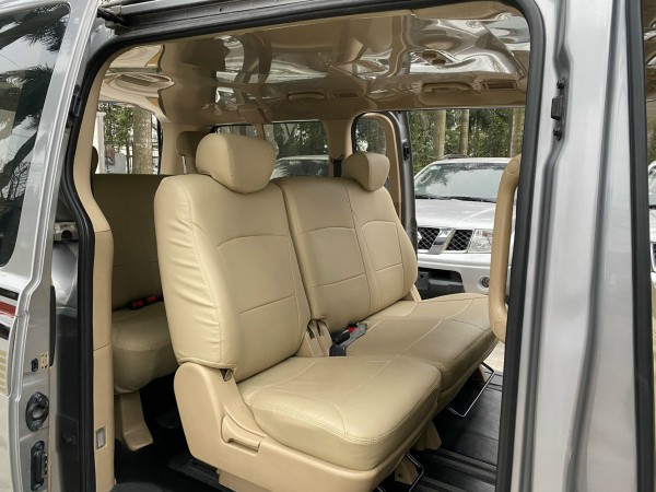 Hyundai Grand Starex Bán xe Hyundai starex 9 chỗ,máy xăng