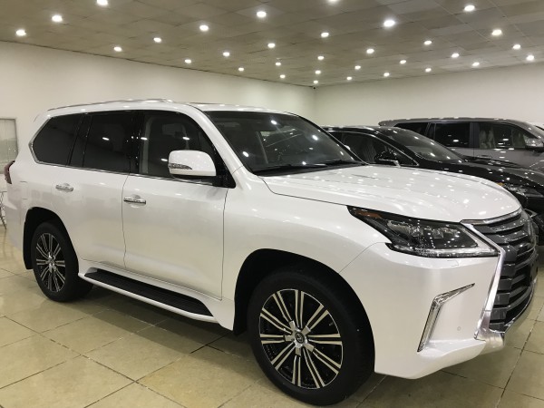 Lexus LX 570 Bán Lexus LX570 nhập mỹ 2019 ,màu trắng