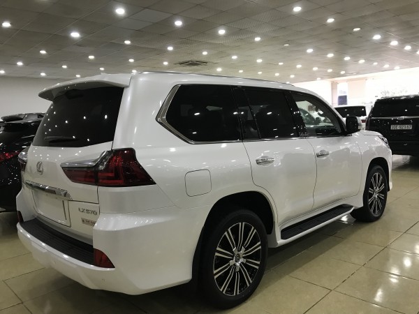 Lexus LX 570 Bán Lexus LX570 nhập mỹ 2019 ,màu trắng