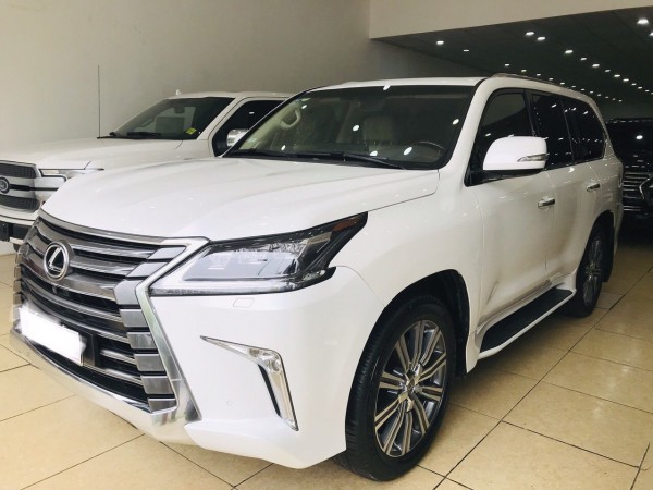 Lexus LX 570 Bán Lexus LX570 màu trắng,nội thất nâu,