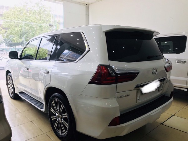 Lexus LX 570 Bán Lexus LX570  màu trắng,nội thất nâu,