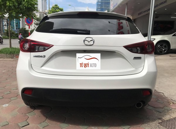 Mazda 3 Hatchback 1.5 AT 2015 - Trắng