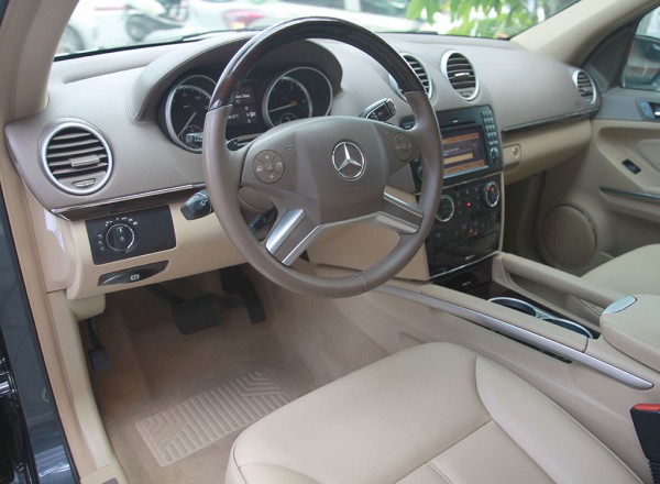 Mercedes-Benz GL 350 mầu ghi nhập mỹ 2010