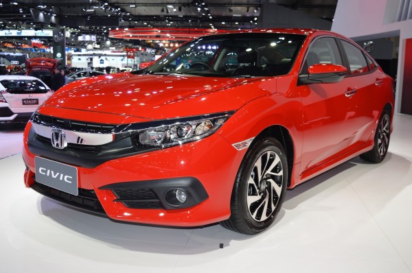 Honda Civic 2018 nhập khẩu nguyên chiếc Thái Lan