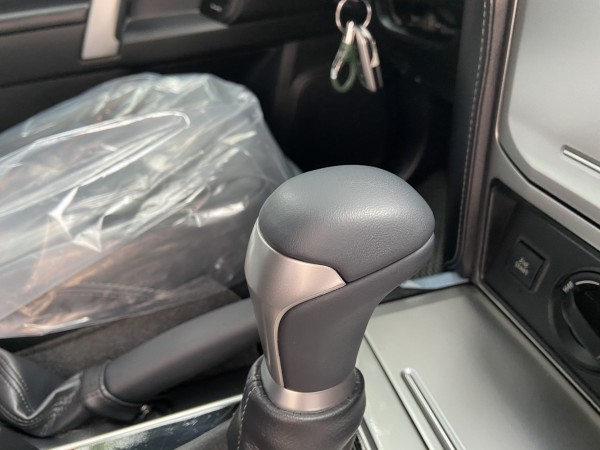 Toyota Prado Bán LandCuiser Prado VX Model 2021 Mới N