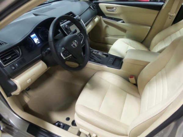 Toyota Camry XLE 2016