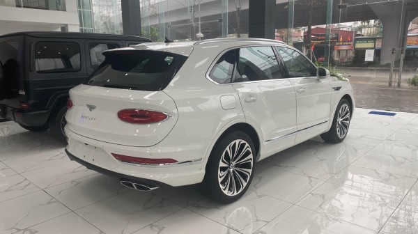 Bentley Bán Bentley Bentayga First Edition 2022,