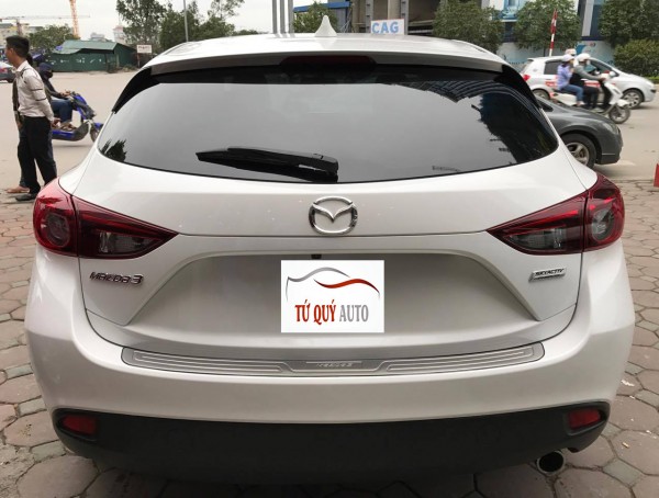 Mazda 3 1.5AT 2016