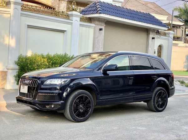 Audi Q7 S-Line FULL option Model 2015, rất mới