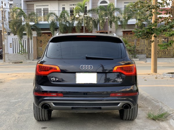 Audi Q7 S-Line FULL option Model 2015, rất mới