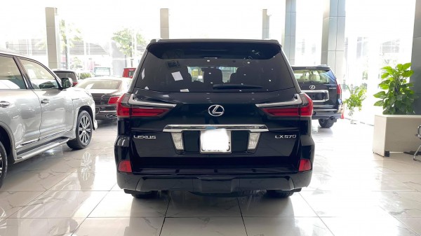 Lexus LX 570 Bán Lexus LX570 8 chỗ màu đen 2016