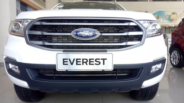 Ford Everest Ambient 2019 Giảm Tiền Mặt Đúng 100