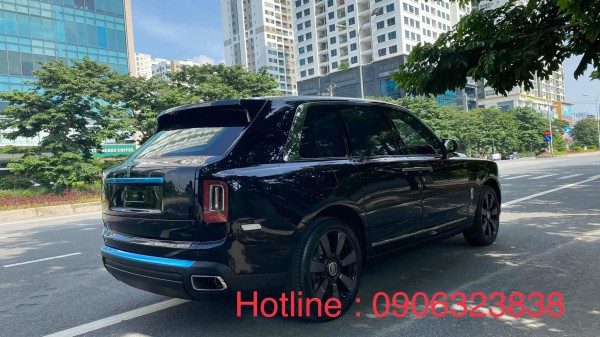 Rolls Royce Phantom Bán RollsRoyce Cullinan sản xuất 2021, m