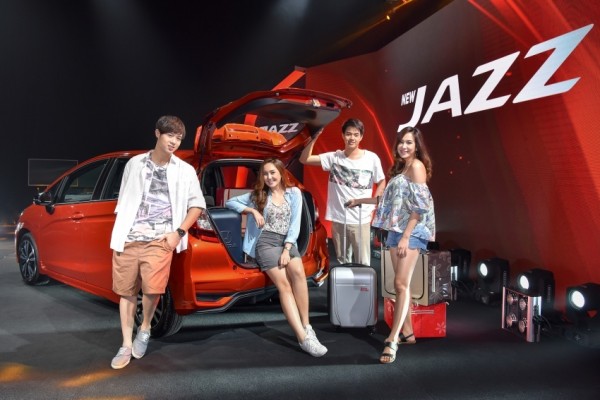 Honda Jazz 2018 nhập khẩu nguyên chiếc Thái Lan