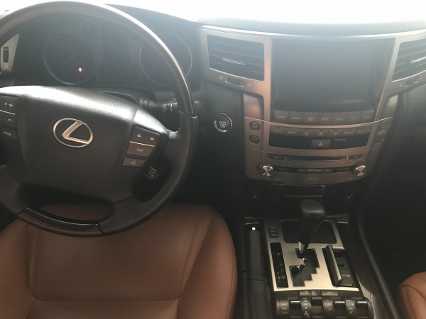 Lexus LX 570 Bán Lexus LX570 màu đen,nhập mỹ,2015